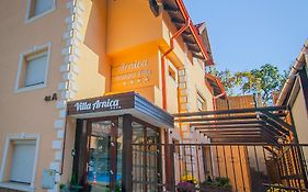Villa Boutique Arnica