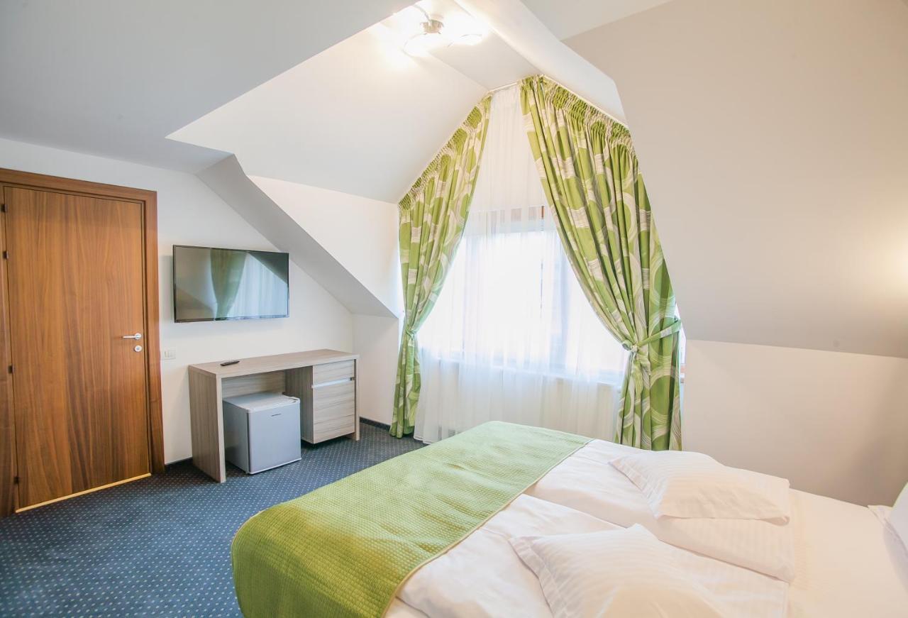 Villa Boutique Arnica Brașov Exterior foto