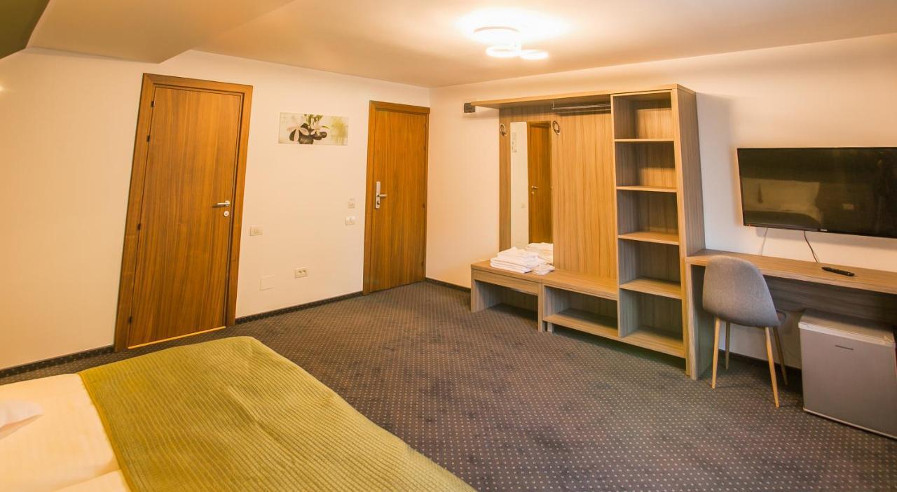 Villa Boutique Arnica Brașov Exterior foto