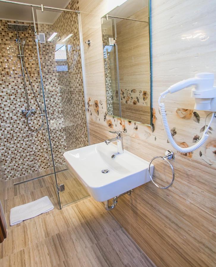 Villa Boutique Arnica Brașov Exterior foto
